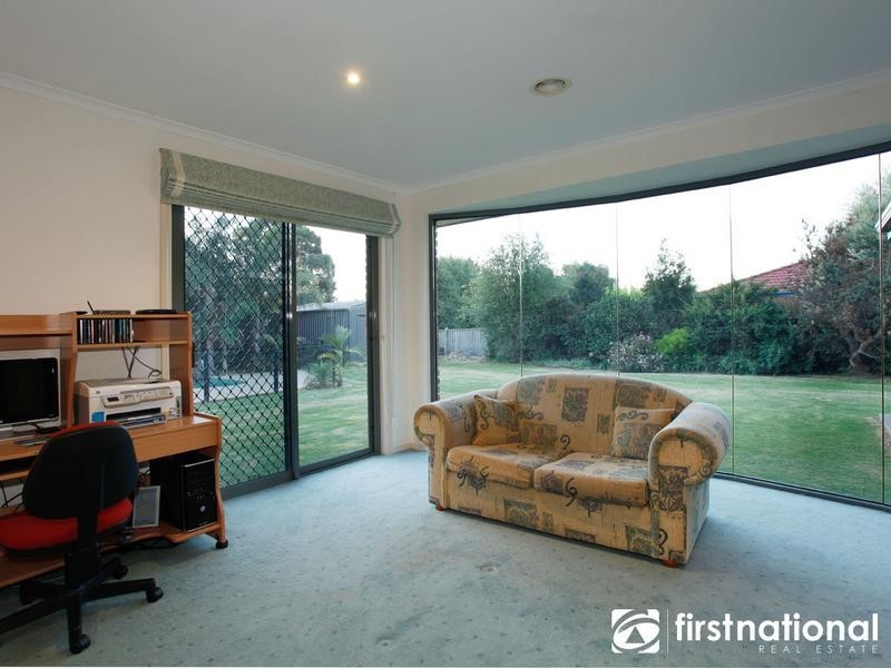 2 Autumndale Court, Narre Warren North VIC 3804