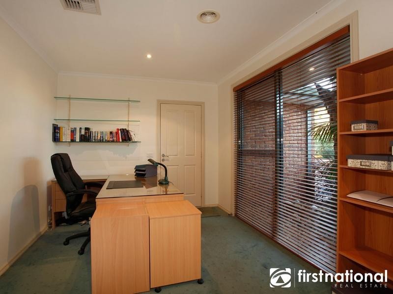 2 Autumndale Court, Narre Warren North VIC 3804