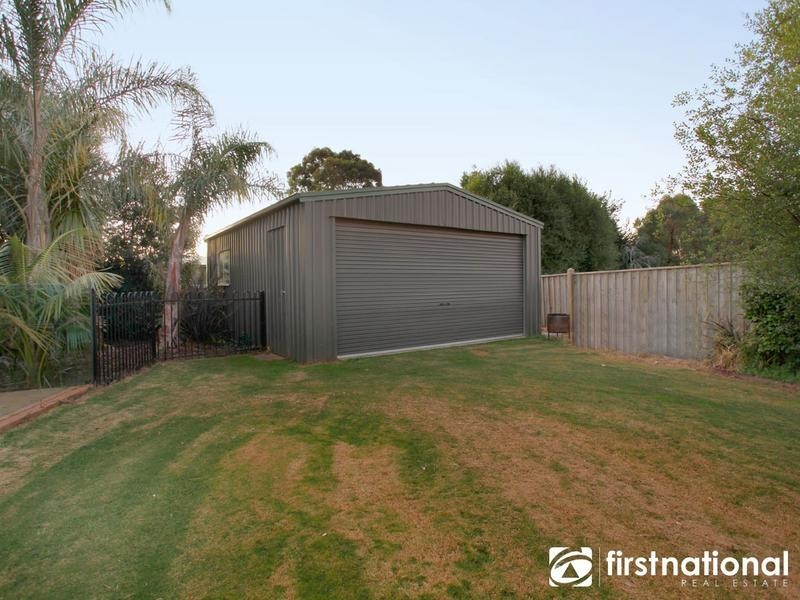 2 Autumndale Court, Narre Warren North VIC 3804