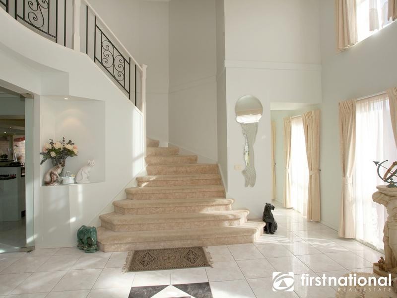 52-54 Caserta Drive, Berwick VIC 3806