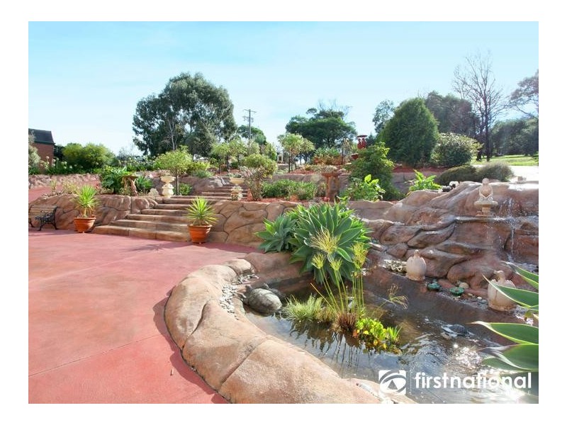 52-54 Caserta Drive, Berwick VIC 3806