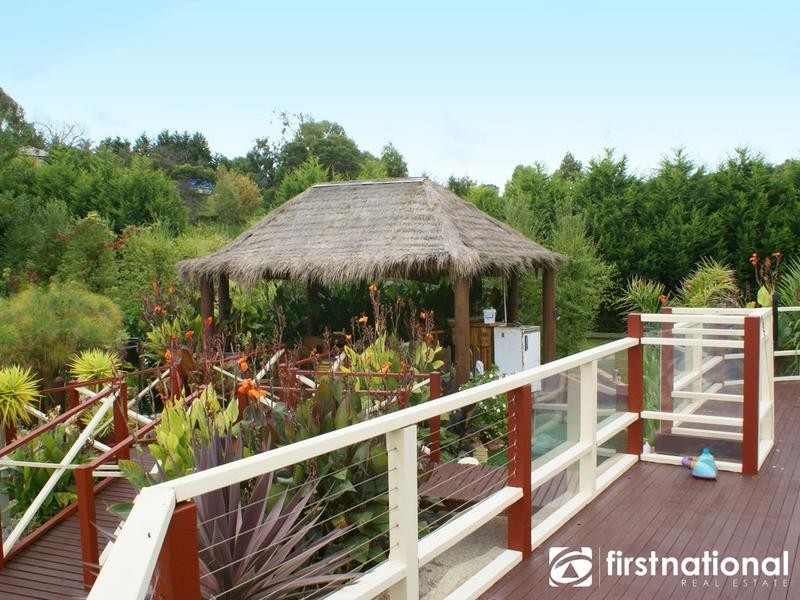 52-54 Caserta Drive, Berwick VIC 3806