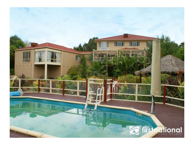 52-54 Caserta Drive, Berwick VIC 3806