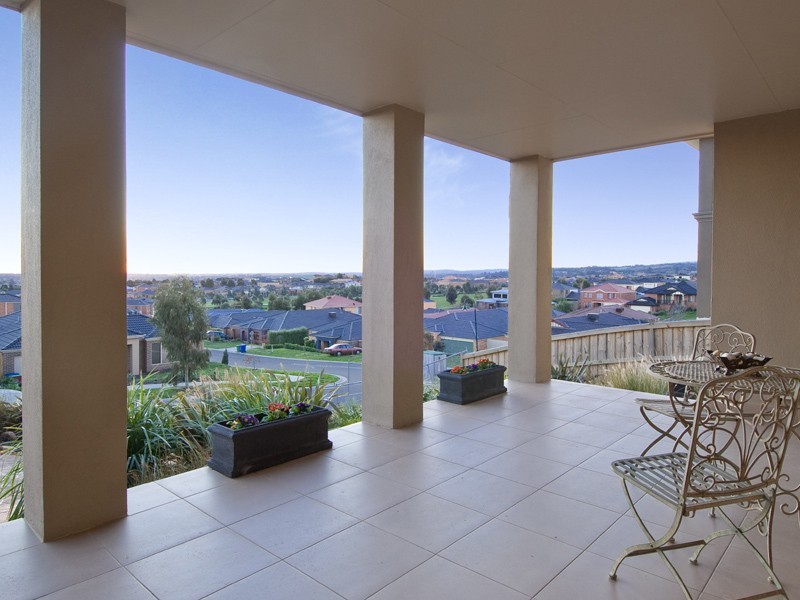 93 Marisa Crescent, Berwick VIC 3806