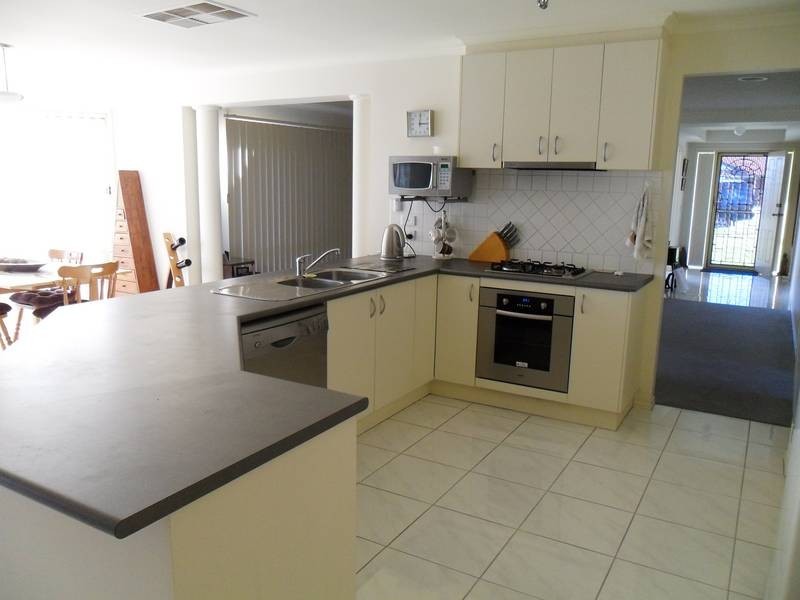 73 Homestead Road, Berwick VIC 3806