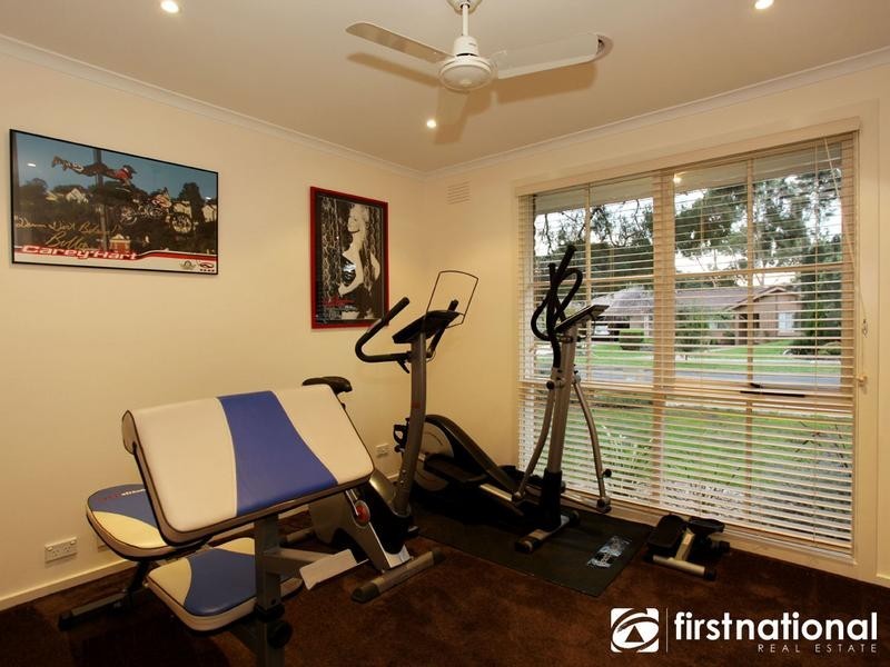 10 Yarrow Court, Berwick VIC 3806