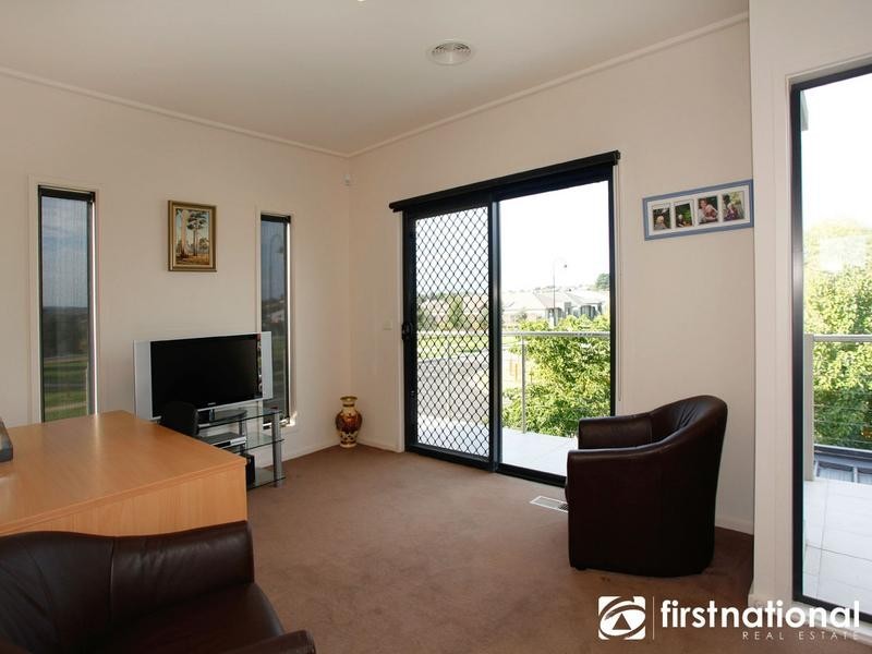1 Greenhaven Terrace, Berwick VIC 3806