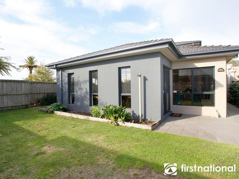 1 Greenhaven Terrace, Berwick VIC 3806