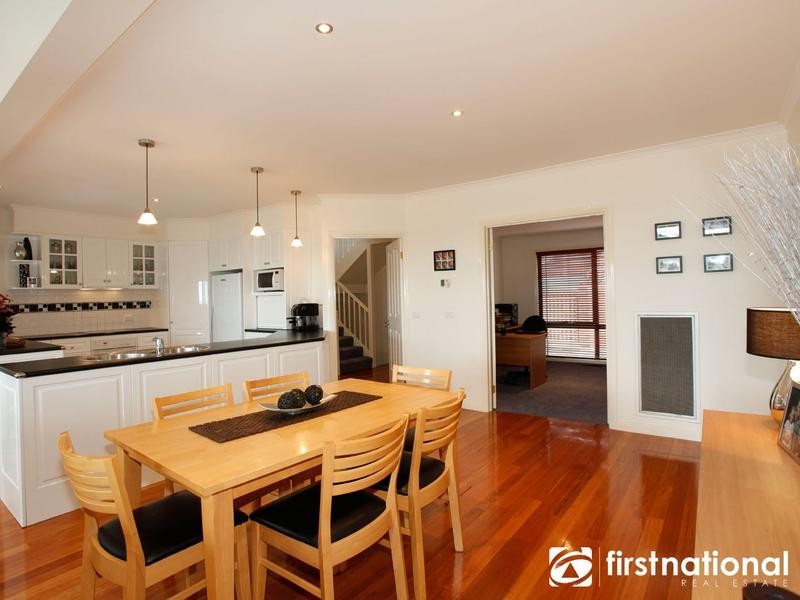 44 Balmain Drive, Berwick VIC 3806