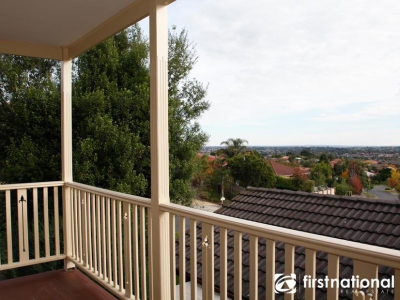 44 Balmain Drive, Berwick VIC 3806