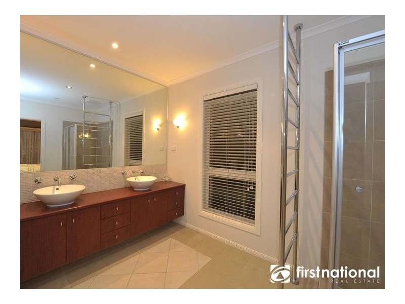 4 Hawkesbury Street, Berwick VIC 3806