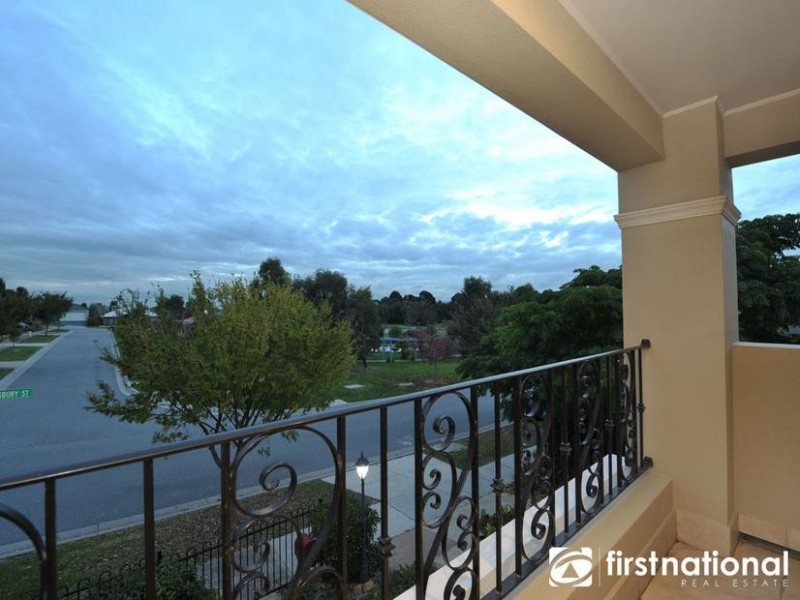 4 Hawkesbury Street, Berwick VIC 3806