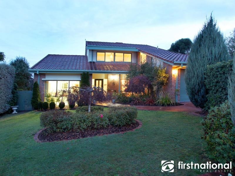 51 Howell Drive, Berwick VIC 3806