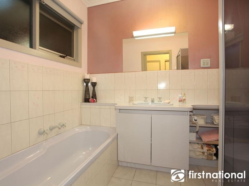 51 Howell Drive, Berwick VIC 3806