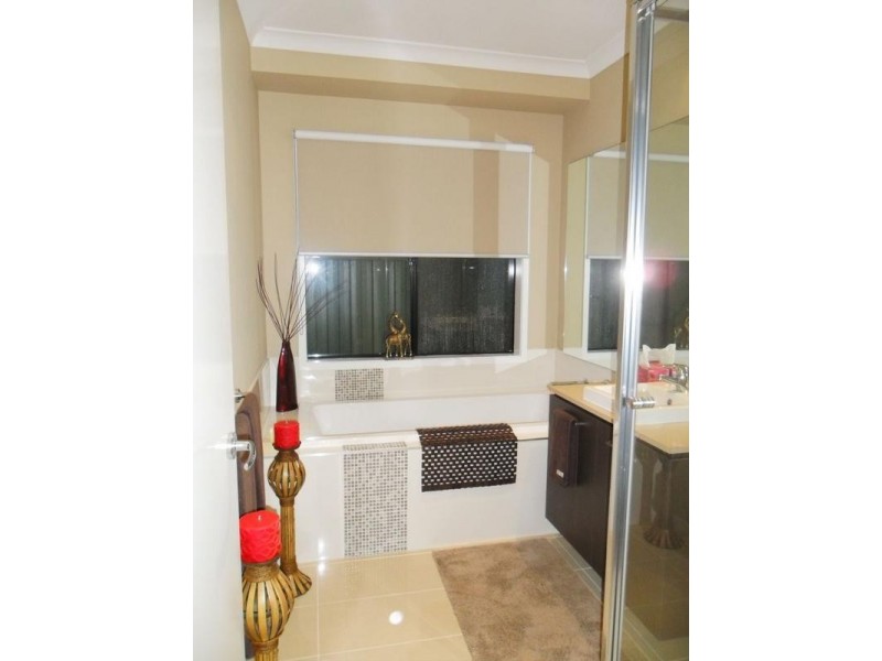 7 Day Lilly Court, Pakenham VIC 3810