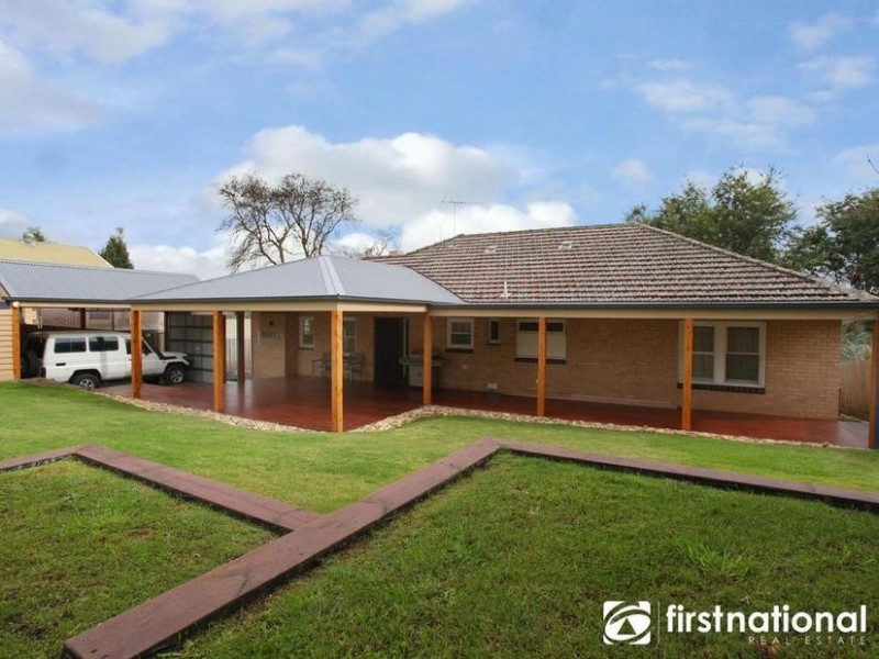 4 Rutland Road, Berwick VIC 3806