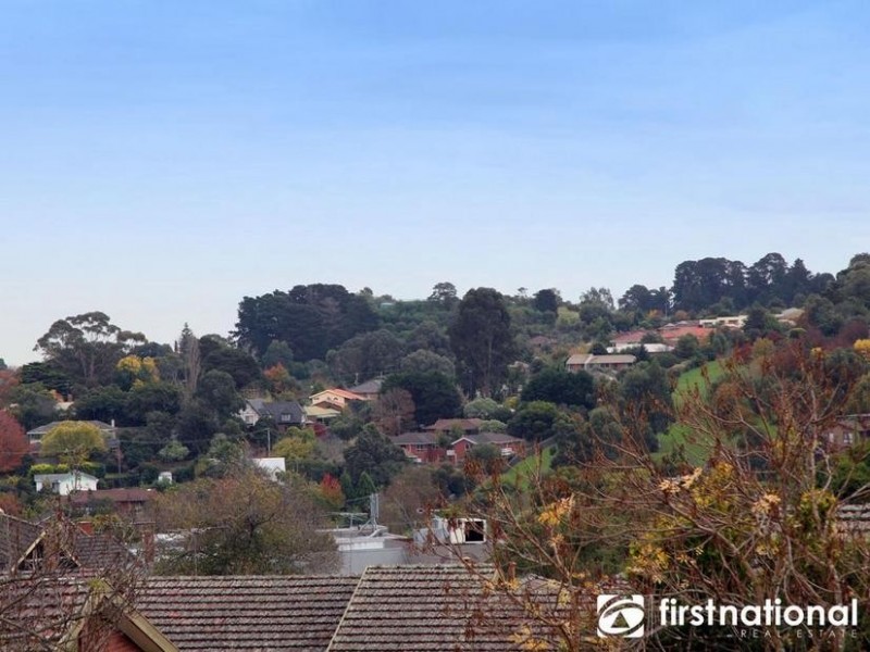 4 Rutland Road, Berwick VIC 3806