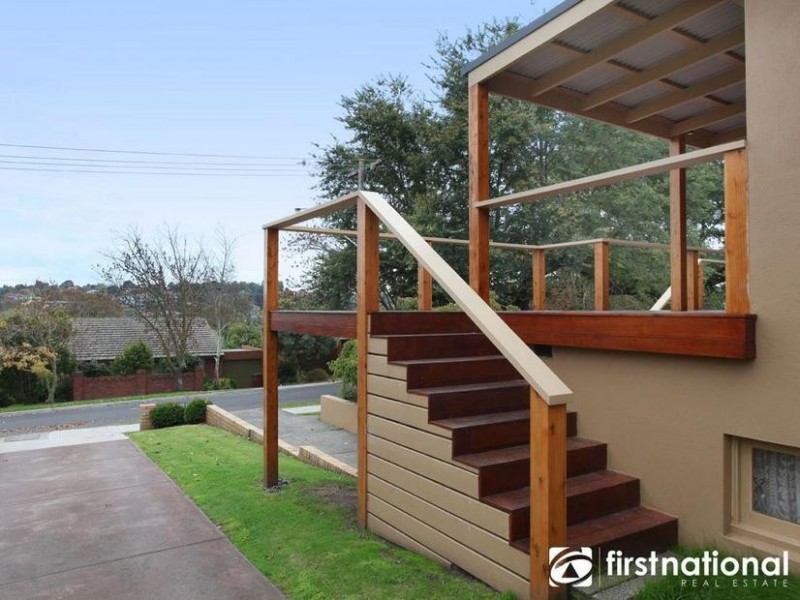 4 Rutland Road, Berwick VIC 3806