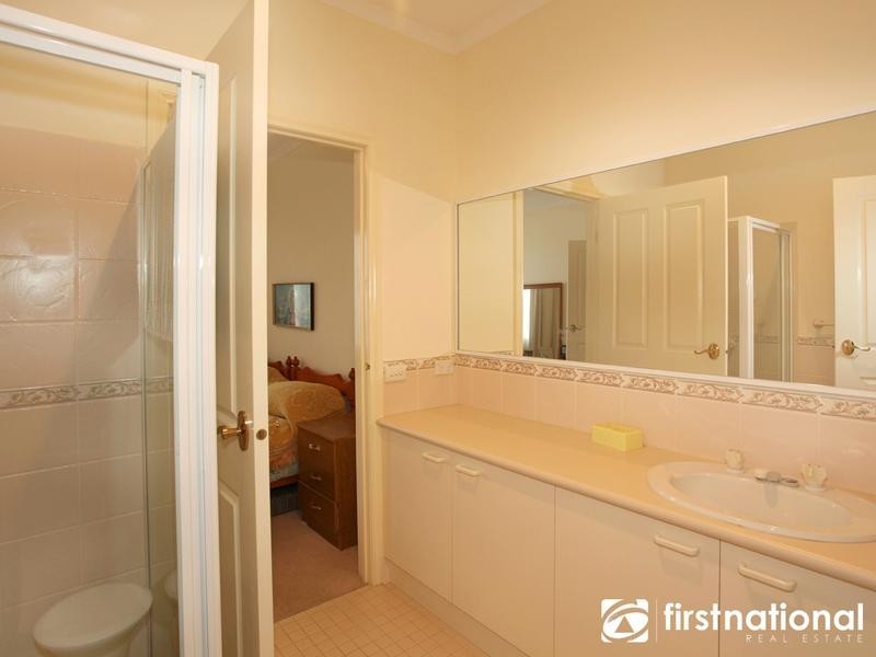 28/21-25 Parkhill Drive, Berwick VIC 3806