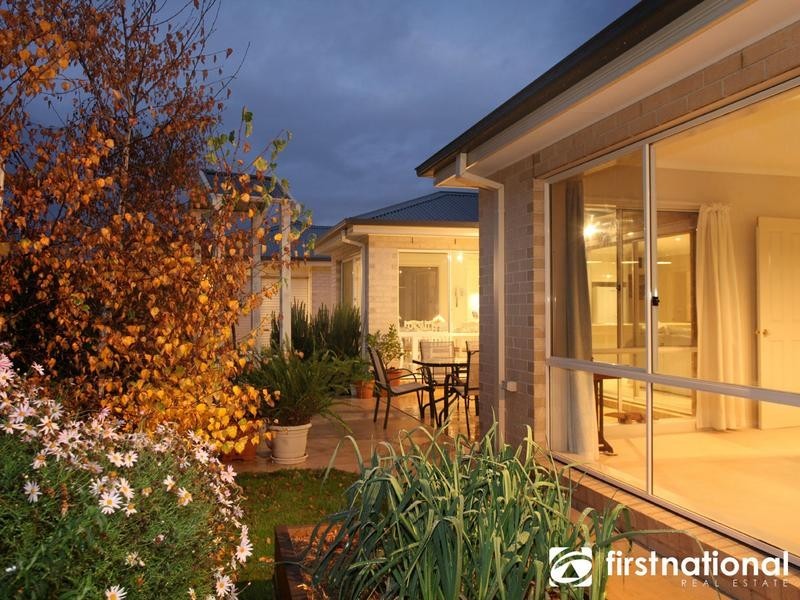 5 Magnolia Drive, Narre Warren South VIC 3805