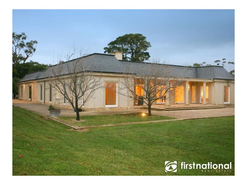 2 Hyde Hill Rd, Harkaway VIC 3806