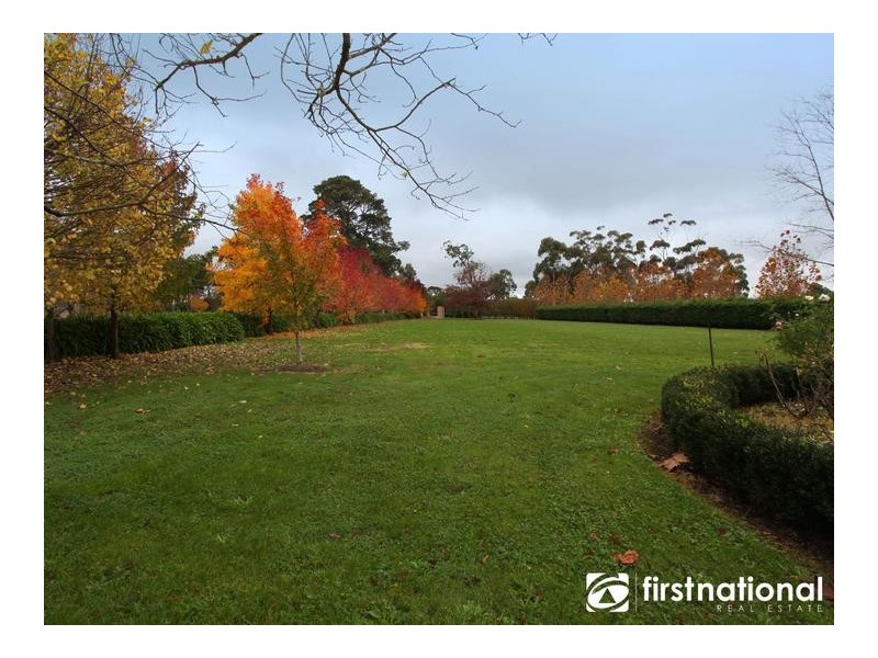 2 Hyde Hill Rd, Harkaway VIC 3806