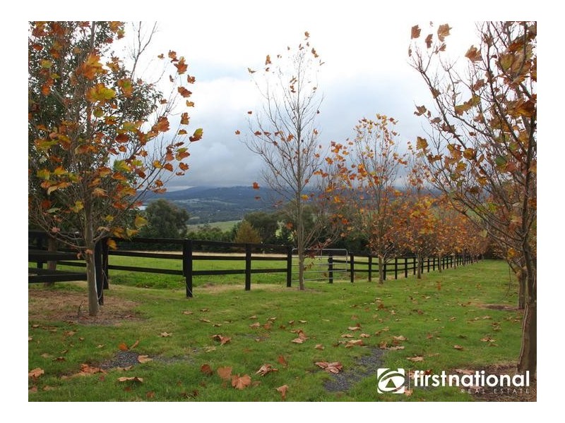 2 Hyde Hill Rd, Harkaway VIC 3806