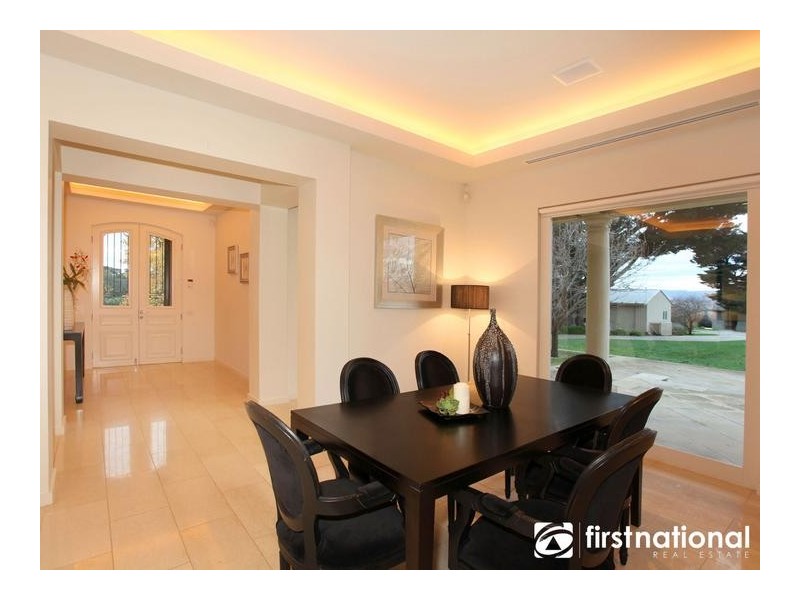 2 Hyde Hill Rd, Harkaway VIC 3806