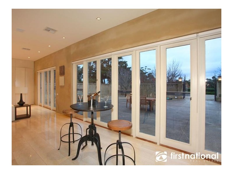2 Hyde Hill Rd, Harkaway VIC 3806