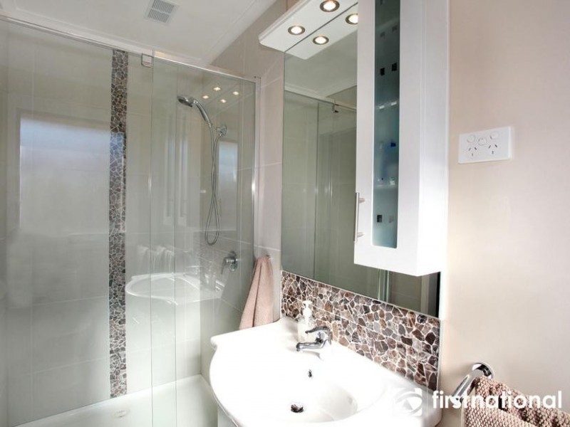 4 Thelma Street, Beaconsfield VIC 3807