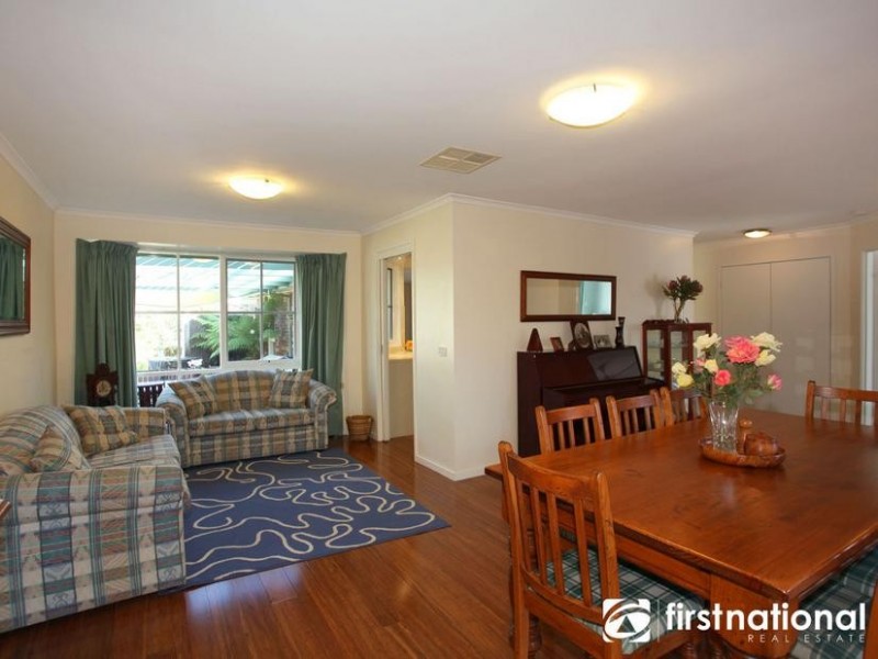 4 Thelma Street, Beaconsfield VIC 3807