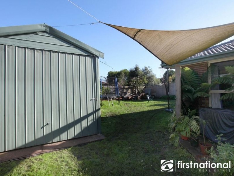 4 Thelma Street, Beaconsfield VIC 3807