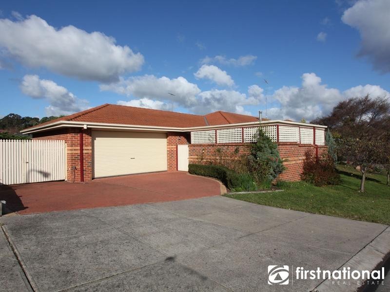 6 Harcourt Way, Berwick VIC 3806