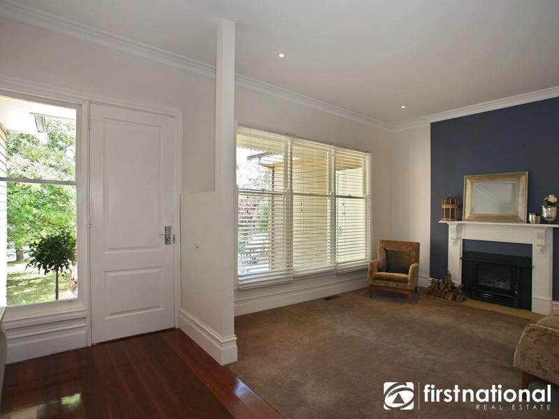 21 Elgin Street, Berwick VIC 3806