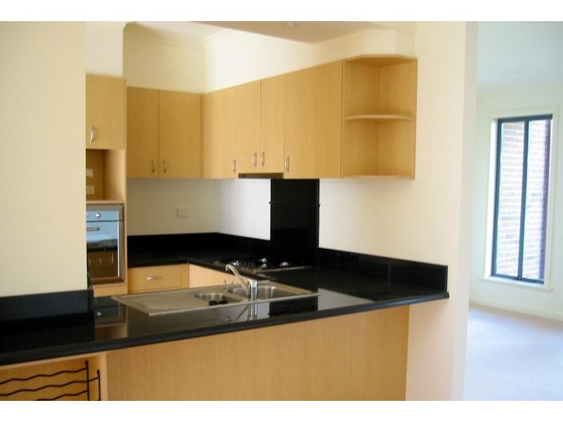 28/18-26 Marlesford Crescent, Berwick VIC 3806