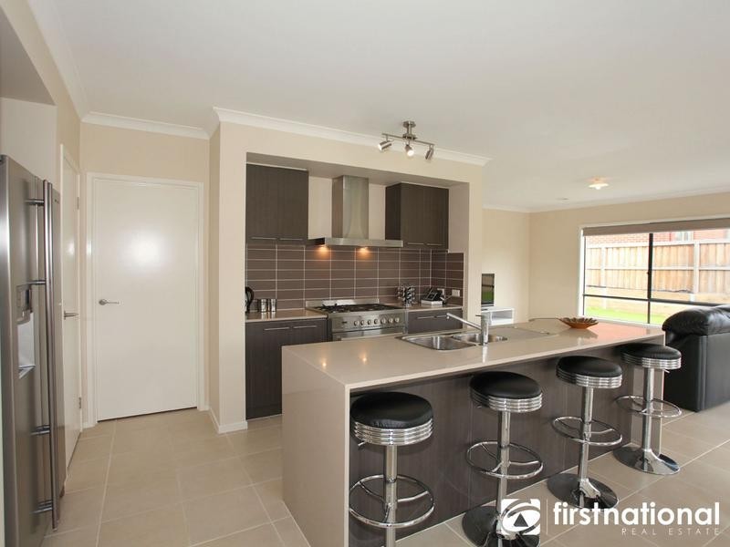 9 Alice Court, Officer VIC 3809