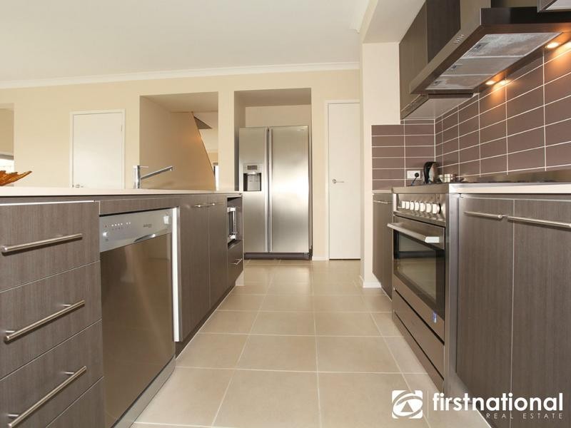 9 Alice Court, Officer VIC 3809