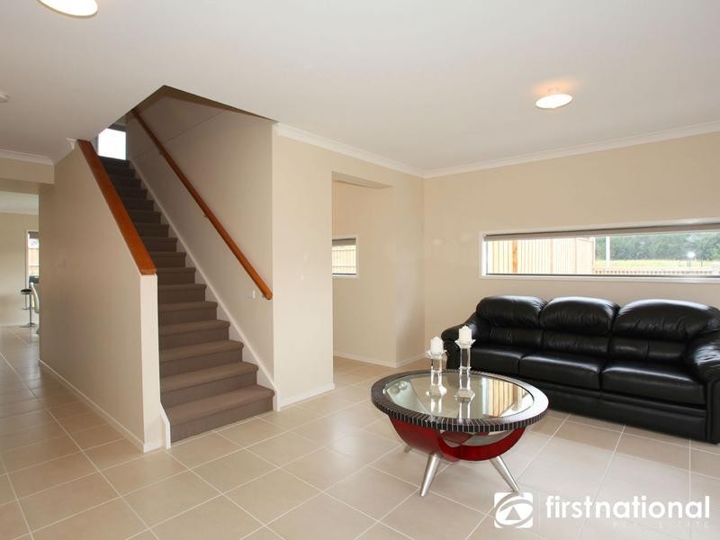 9 Alice Court, Officer VIC 3809