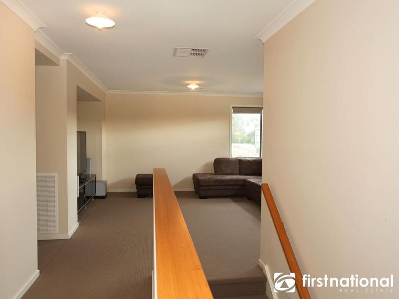 9 Alice Court, Officer VIC 3809