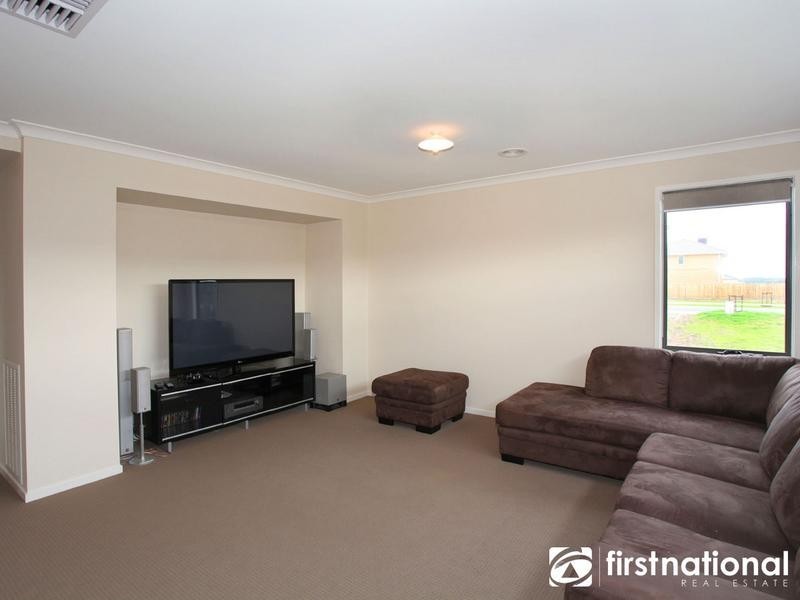 9 Alice Court, Officer VIC 3809