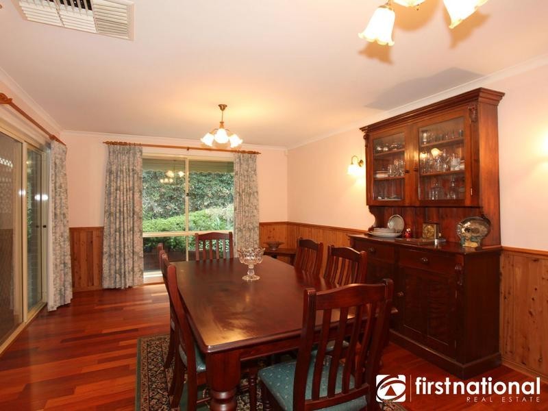 6 Natren Court, Berwick VIC 3806