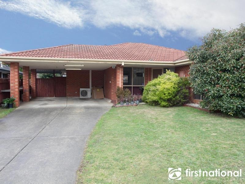 33 Willslie Crescent, Berwick VIC 3806