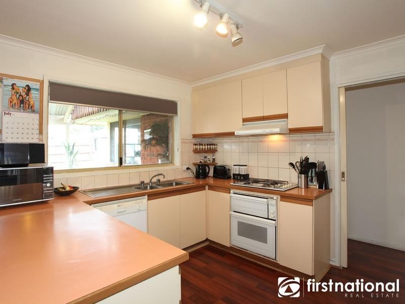 33 Willslie Crescent, Berwick VIC 3806