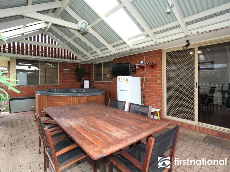 33 Willslie Crescent, Berwick VIC 3806