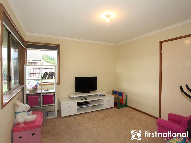33 Willslie Crescent, Berwick VIC 3806
