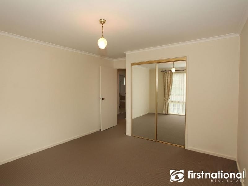 2/17-19 Wilson Street, Berwick VIC 3806