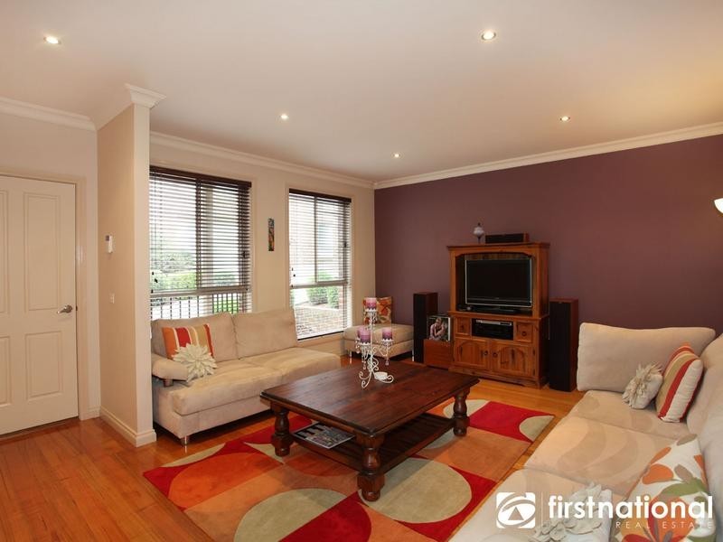 1/68 Inglis Road, Berwick VIC 3806