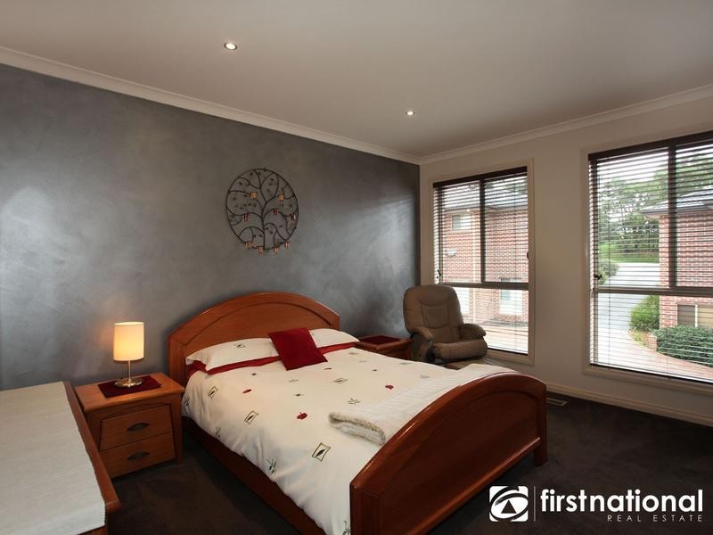 1/68 Inglis Road, Berwick VIC 3806