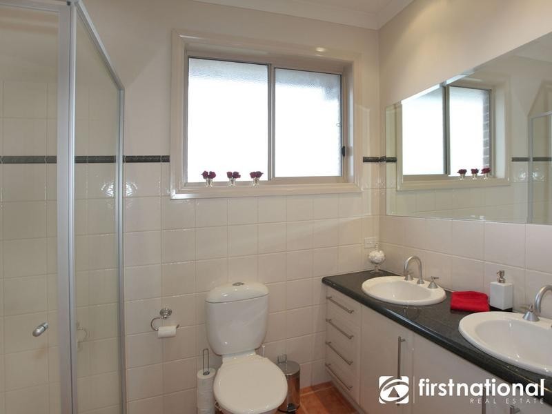 1/68 Inglis Road, Berwick VIC 3806