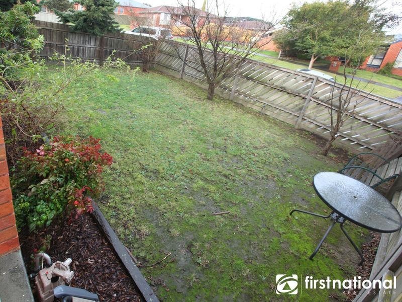 1/14 Maryn Close, Berwick VIC 3806